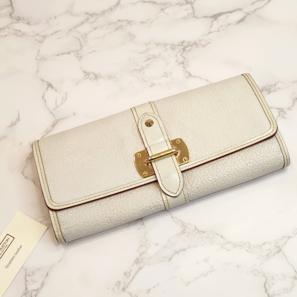 Authentic Louis Vuitton Le Favori Goatskin Long Wallet